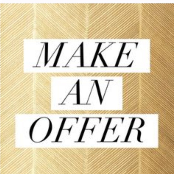 Clothes - Picture 2 of 3